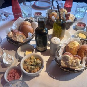 Chiado: Sabores da Península Ibérica no coração de Moema